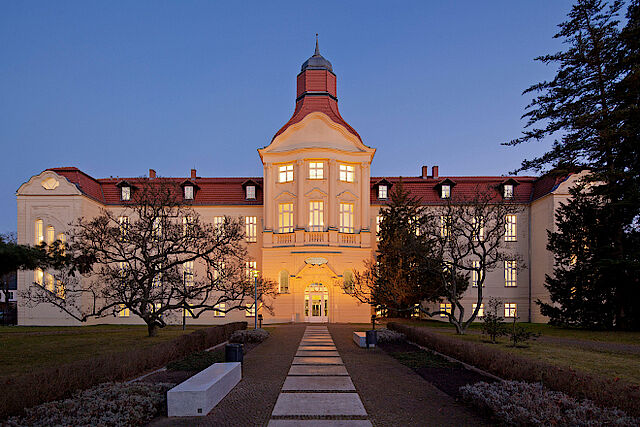 DRK Generalsekretariat (Rittberg-Haus) in Berlin - Lichterfelde